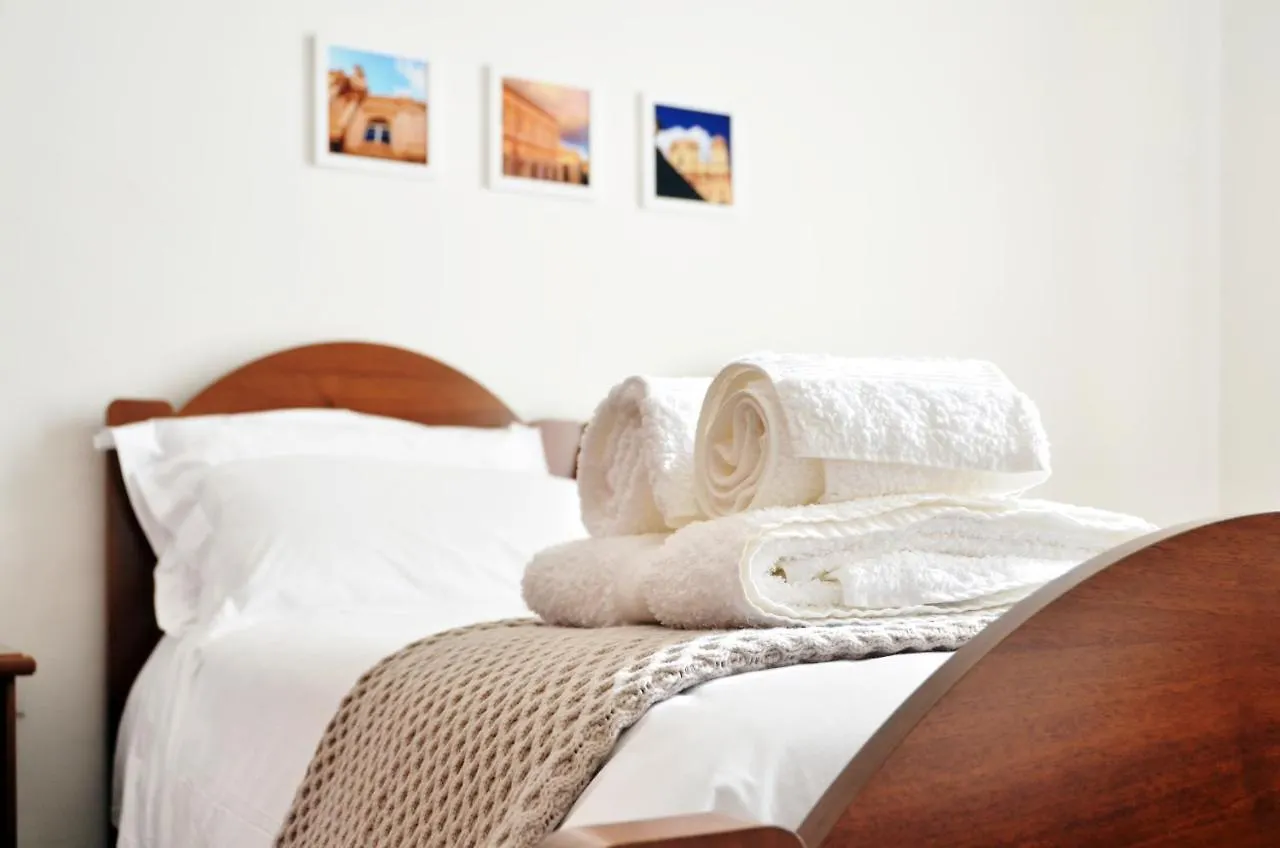 Bed and Breakfast Gulliver Νότο